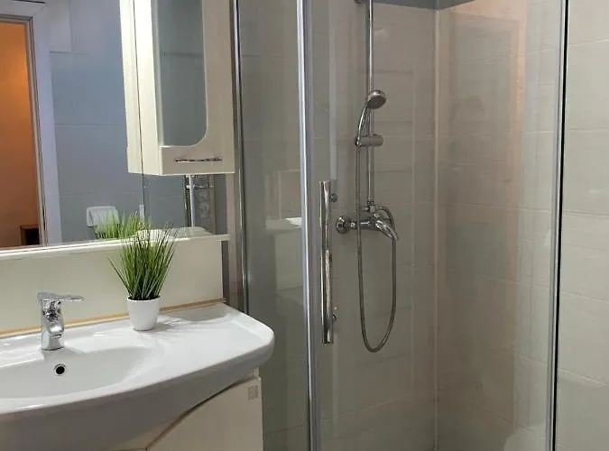 Perfect 招待所 3*